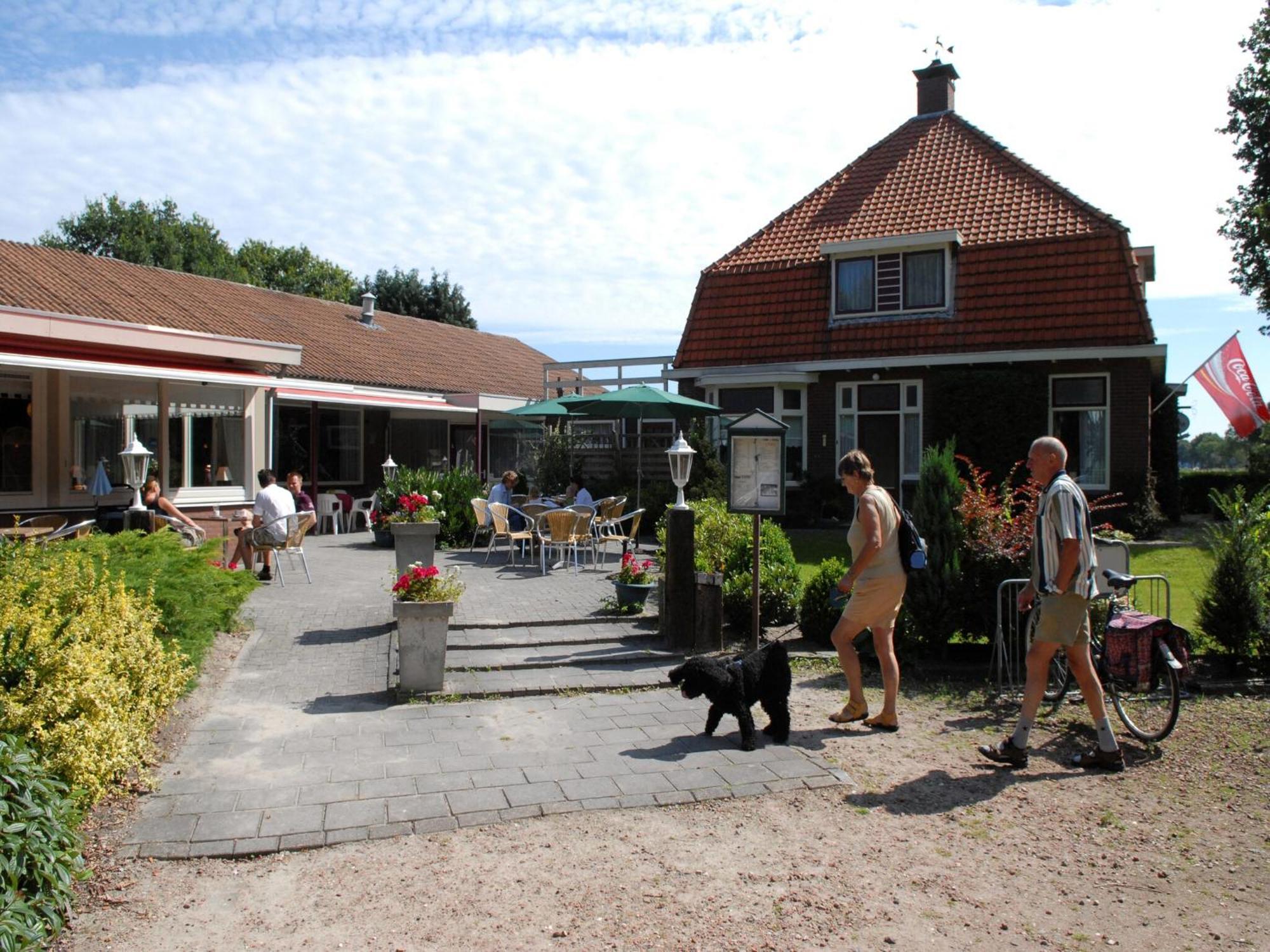 Restyled House With Fire Place Near The Drents-Friese Wold Villa Hoogersmilde Bagian luar foto